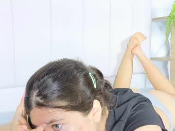 Watch isabella_dawn performing live on BoomCams free cam network