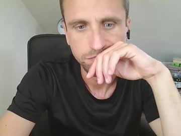 Watch italiano116116 performing live on BoomCams free cam network