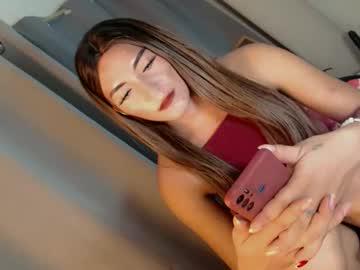 Watch itsapril99913551 performing live on BoomCams free cam network