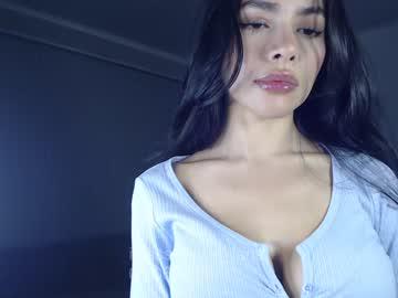 Watch itsssssssme_lana performing live on BoomCams free cam network