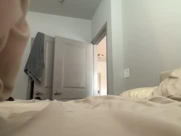 Watch j865769 performing live on BoomCams free cam network