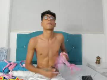 Watch jacck_black performing live on BoomCams free cam network
