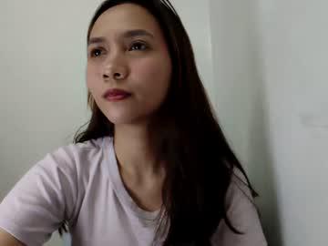 Watch jacqualineunderkofler performing live on BoomCams free cam network