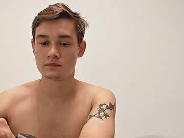 Watch james_ice_ performing live on BoomCams free cam network