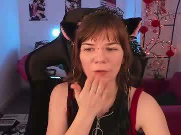 Watch janefields performing live on BoomCams free cam network