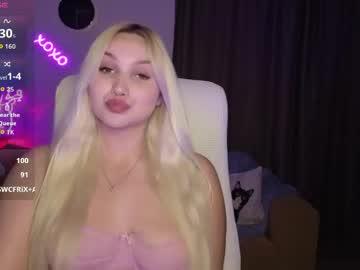 Watch janemiss performing live on BoomCams free cam network