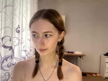 Watch janenegearhart performing live on BoomCams free cam network