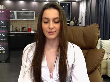 Watch jasmine_doll_ performing live on BoomCams free cam network