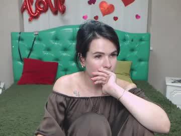 Watch jasminekouch performing live on BoomCams free cam network