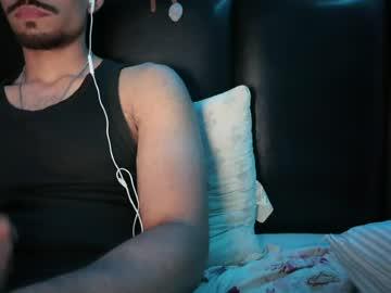 Watch jay89chi performing live on BoomCams free cam network