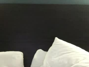 Watch jdoe300 performing live on BoomCams free cam network