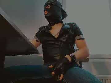 Watch jeler888 performing live on BoomCams free cam network