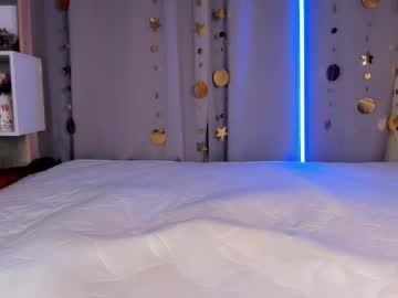 Watch jess_lui performing live on BoomCams free cam network