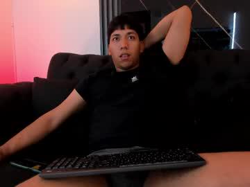 Watch jhoan_evans performing live on BoomCams free cam network