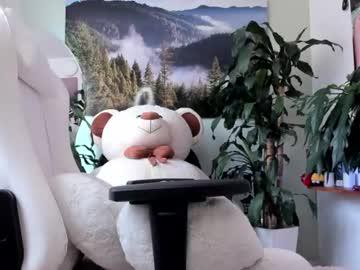 Watch jhoanna_largo performing live on BoomCams free cam network