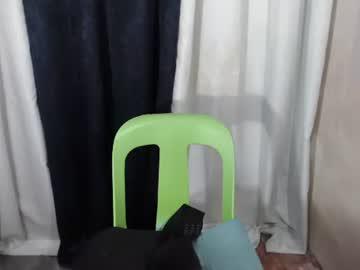 Watch john_carloss performing live on BoomCams free cam network