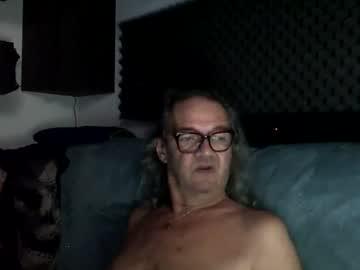 Watch johndoes807113 performing live on BoomCams free cam network