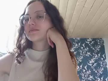 Watch johnieperretti performing live on BoomCams free cam network