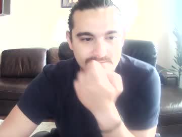 Watch johnnybravovici performing live on BoomCams free cam network