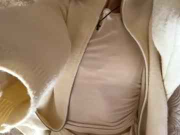 Watch jolandabannon performing live on BoomCams free cam network