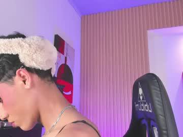 Watch jonas_hiill performing live on BoomCams free cam network