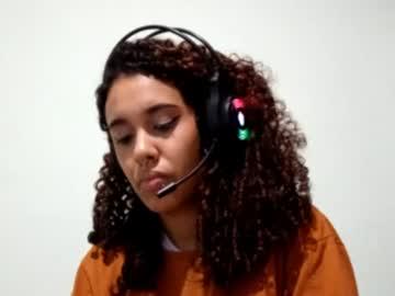 Watch jonnieberndsen performing live on BoomCams free cam network