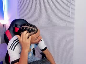 Watch jordan_love7 performing live on BoomCams free cam network