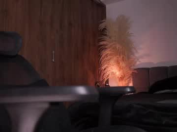 Watch josep_davies performing live on BoomCams free cam network