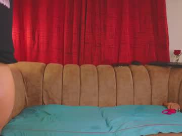 Watch josethariaz25 performing live on BoomCams free cam network