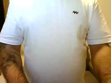 Watch jota213121 performing live on BoomCams free cam network