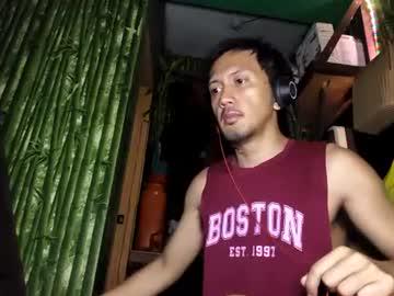 Watch jrcmangubat23 performing live on BoomCams free cam network