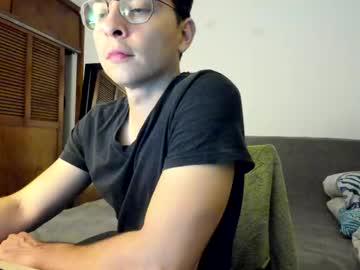 Watch jriizh performing live on BoomCams free cam network