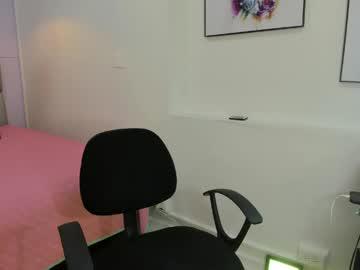 Watch juan_123__ performing live on BoomCams free cam network