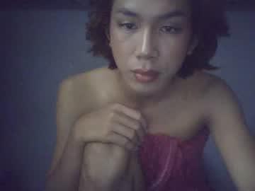 Watch juliaqt30 performing live on BoomCams free cam network