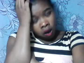 Watch juna487701 performing live on BoomCams free cam network