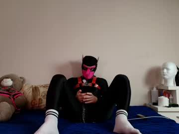 Watch k9_goodboy performing live on BoomCams free cam network