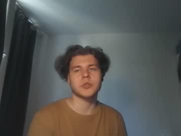 Watch kaelor18 performing live on BoomCams free cam network