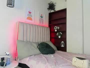 Watch kathe_littlee performing live on BoomCams free cam network