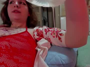 Watch katia_npzd performing live on BoomCams free cam network