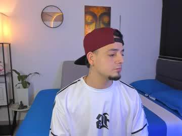 Watch kendel_dimitri performing live on BoomCams free cam network