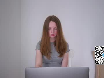 Watch kessia_ performing live on BoomCams free cam network