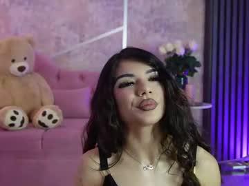 Watch kiana_destiny performing live on BoomCams free cam network