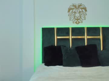 Watch kingg_jay performing live on BoomCams free cam network
