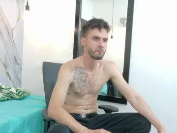 Watch kingoftemptation performing live on BoomCams free cam network