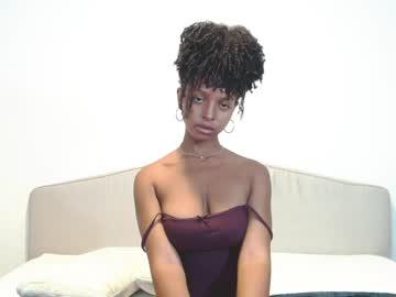 Watch kintsugim performing live on BoomCams free cam network