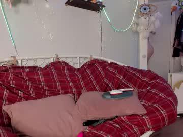Watch kiralotus performing live on BoomCams free cam network