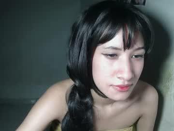 Watch kitten_punches01 performing live on BoomCams free cam network