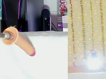 Watch kitty__rosse__ performing live on BoomCams free cam network
