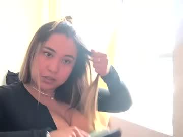 Watch kloe__05 performing live on BoomCams free cam network
