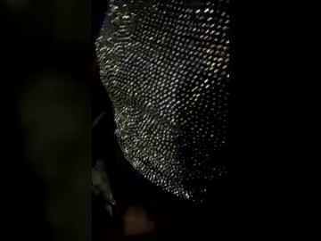 Watch knelhotman performing live on BoomCams free cam network